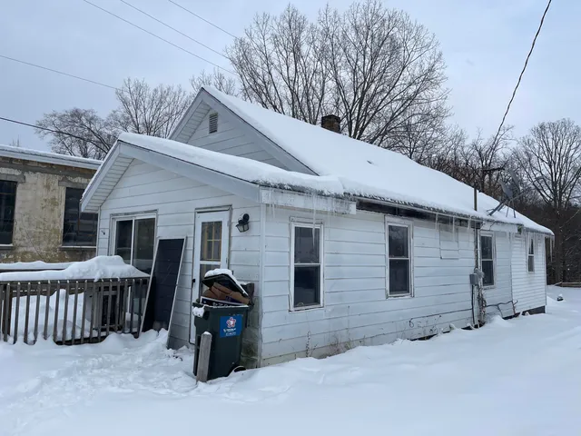 $92,150 | 12349 Crockery Creek Drive, Ravenna, MI 49451