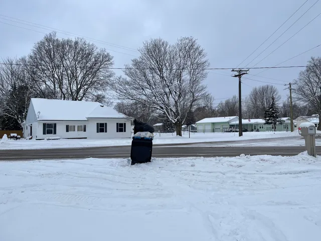 $92,150 | 12349 Crockery Creek Drive, Ravenna, MI 49451