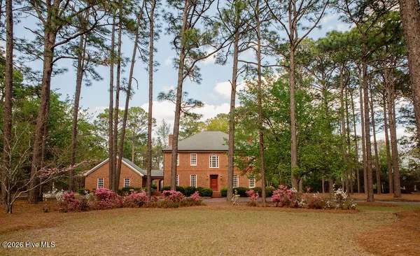 $624,900 | 207 Stratford Road, Goldsboro, NC 27534