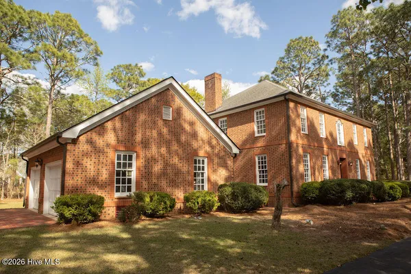 $624,900 | 207 Stratford Road, Goldsboro, NC 27534