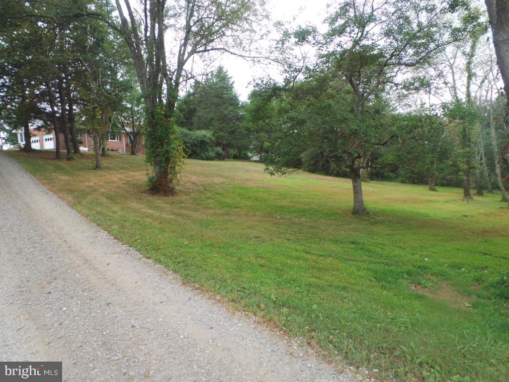 197 Packing House Road Berkeley Springs, WV 25411 - Photo 21 of 65