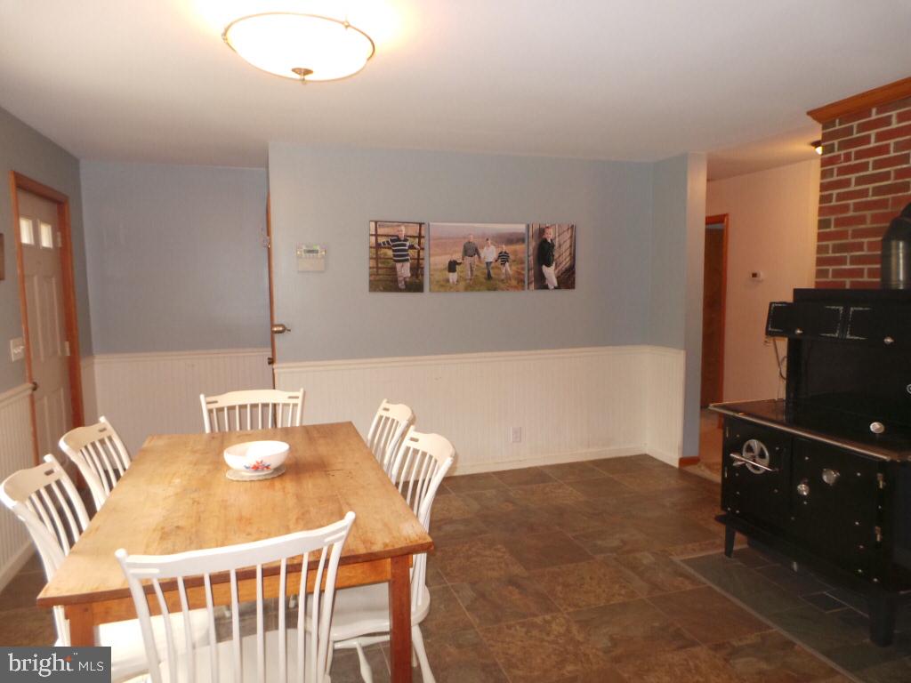 197 Packing House Road Berkeley Springs, WV 25411 - Photo 25 of 65