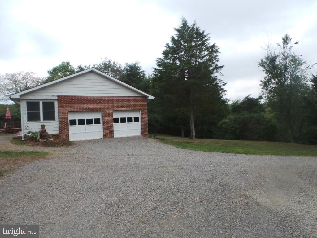 197 Packing House Road Berkeley Springs, WV 25411 - Photo 44 of 65