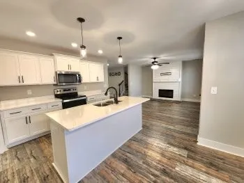 $1,895 | 484 Woodtrace Drive, Clarksville, TN 37042
