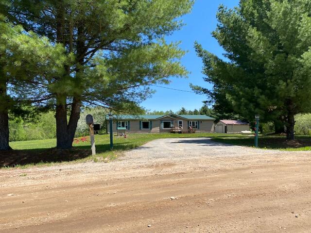 2391 Maier Road Mio, MI 48647 - Photo 2 of 30 Gallery Image 2