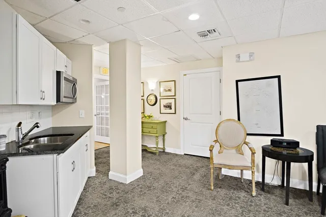 $475,000 | 8 Crowninshield Street, Unit 410, Peabody, MA 01960