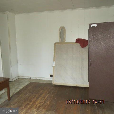 12046 Philadelphia Road Kingsville, MD 21087 - Photo 8 of 11 Interior (General)