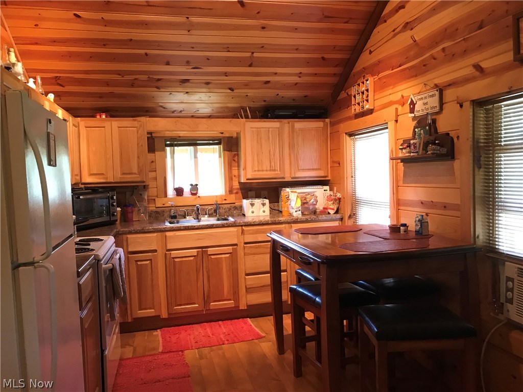 636 Veteran Road Ripley, WV 25271 - Photo 11 of 21