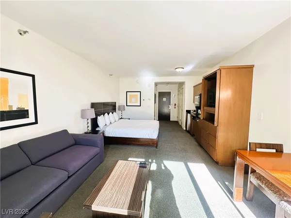 $1,400 | 29 Montelago Boulevard, Unit 305, Henderson, NV 89011