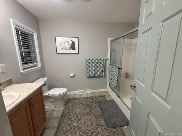 $329,999 | 1661 Old Country Road, Unit 506, Riverhead, NY 11901