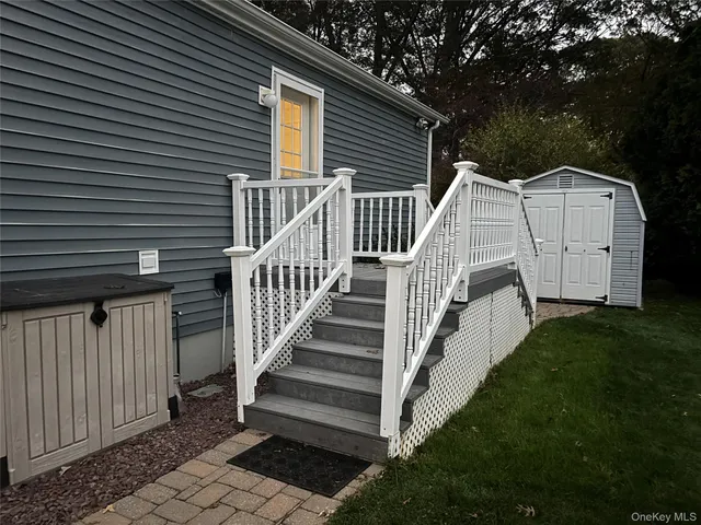 $329,999 | 1661 Old Country Road, Unit 506, Riverhead, NY 11901