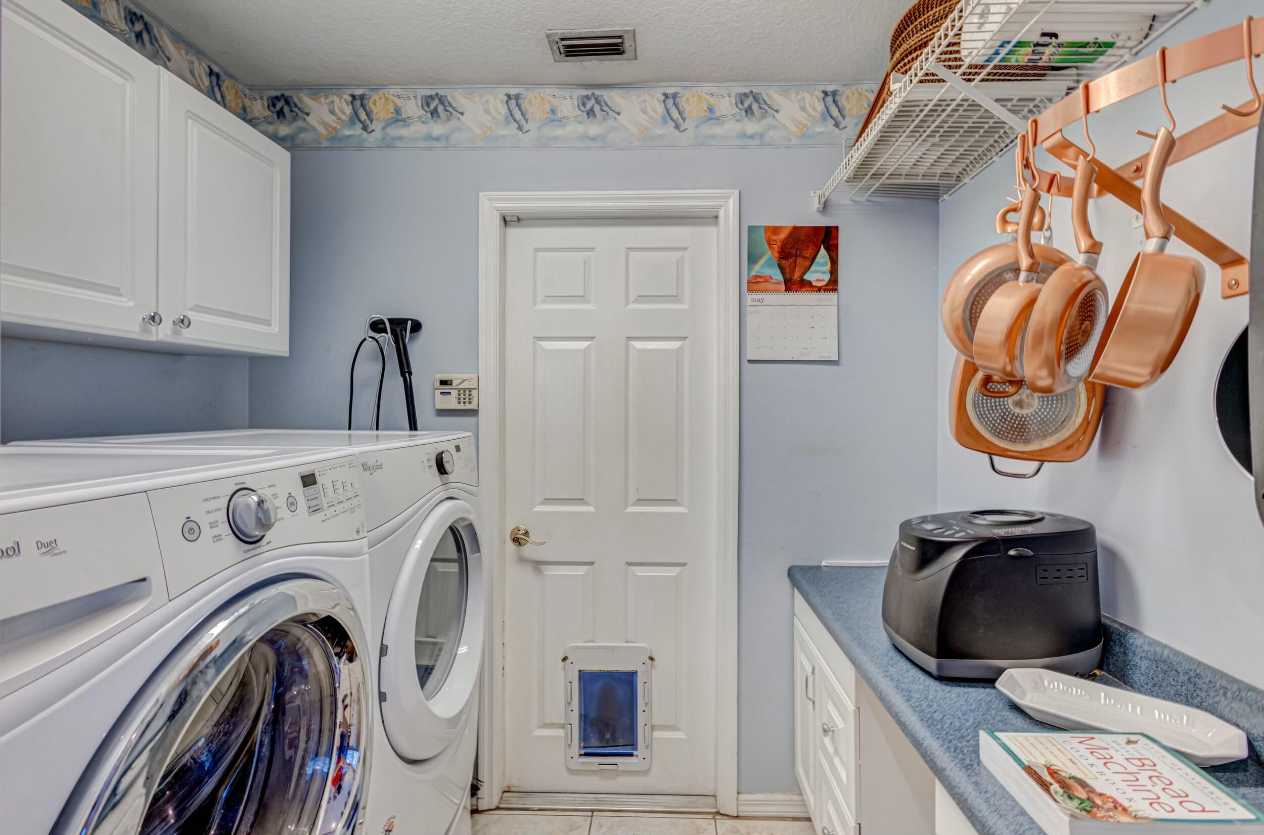 1063 Southwest Blue Water Way Stuart, FL 34997 - Photo 22 of 66 tempImageCG0HGv