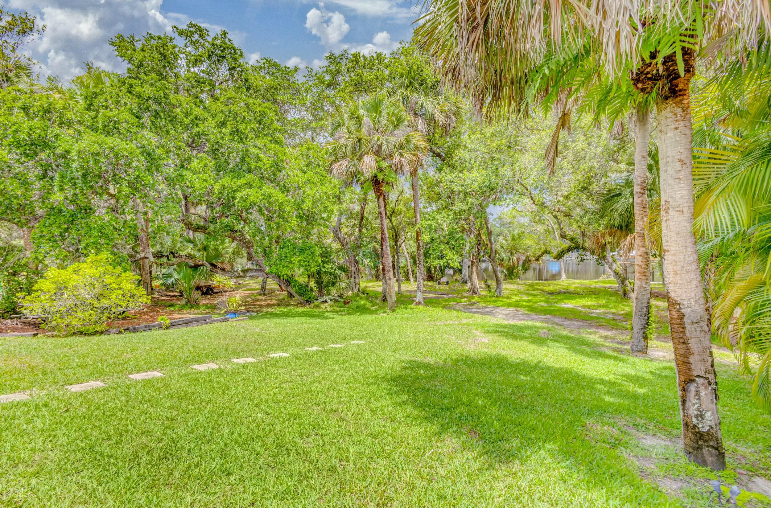 1063 Southwest Blue Water Way Stuart, FL 34997 - Photo 52 of 66 tempImage9xcNLz