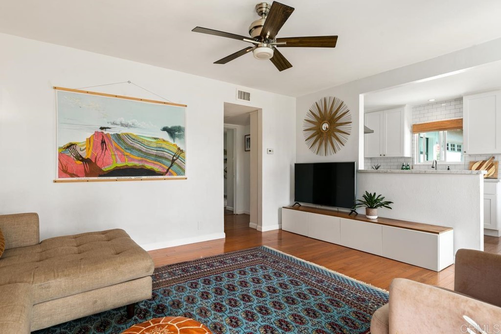 251 Rosebay Drive Encinitas, CA 92024 - Photo 11 of 31