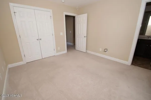 $1,300 | 4275 Dudleys Grant Drive, Unit B, Winterville, NC 28590