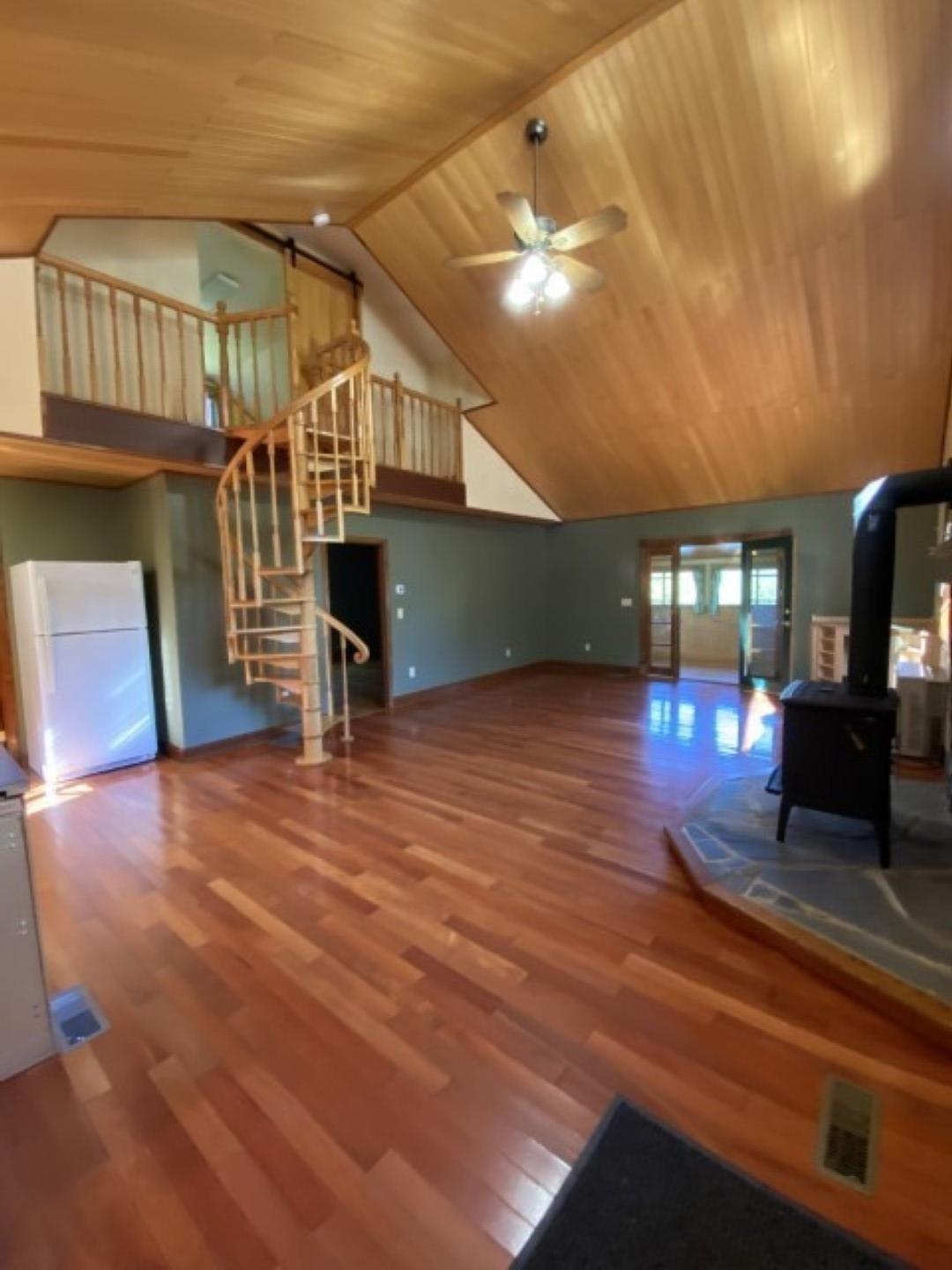 530 Straits Road New Hampton, NH 03256 - Photo 4 of 22