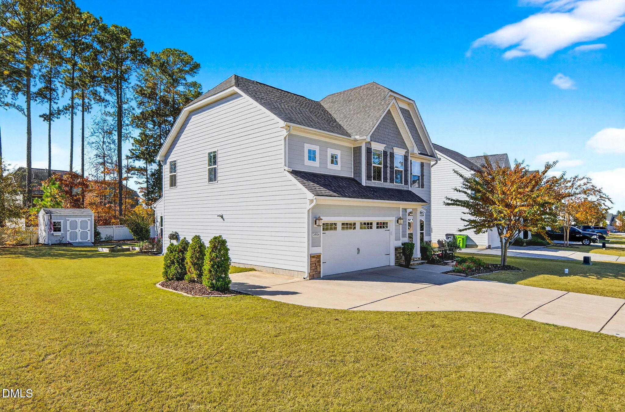 2924 Landon Ridge Drive New Hill, NC 27562 - Photo 4 of 54 4-web-or-mls-2924 Landon Ridge (22 of 62