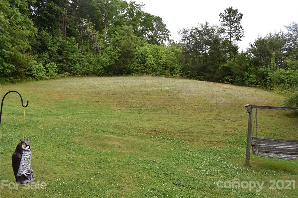 1081 Goose Creek Road Marion, NC 28752 - Photo 30 of 31 Gallery Image 30