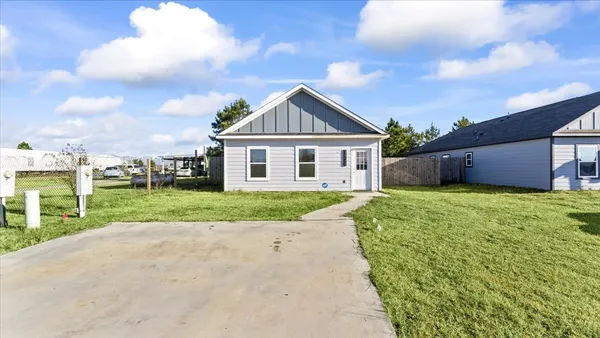 $2,000 | 1428 Road 5607 Cleveland Tx 77327, Cleveland, TX 77327
