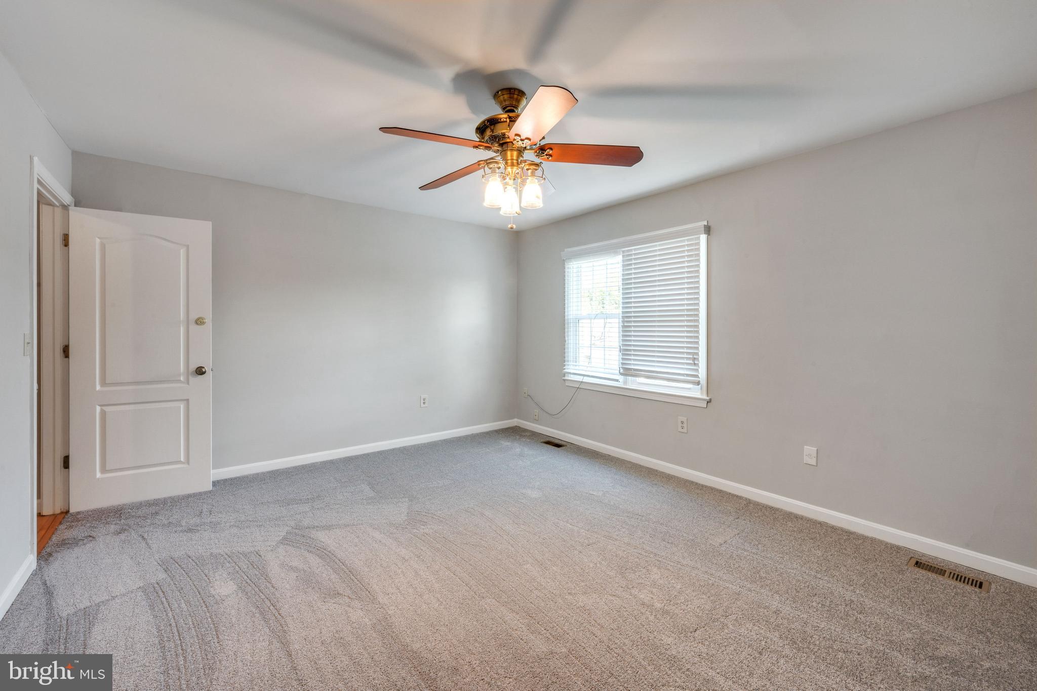 14423 Bakersfield Court Silver Spring, MD 20906 - Photo 28 of 37