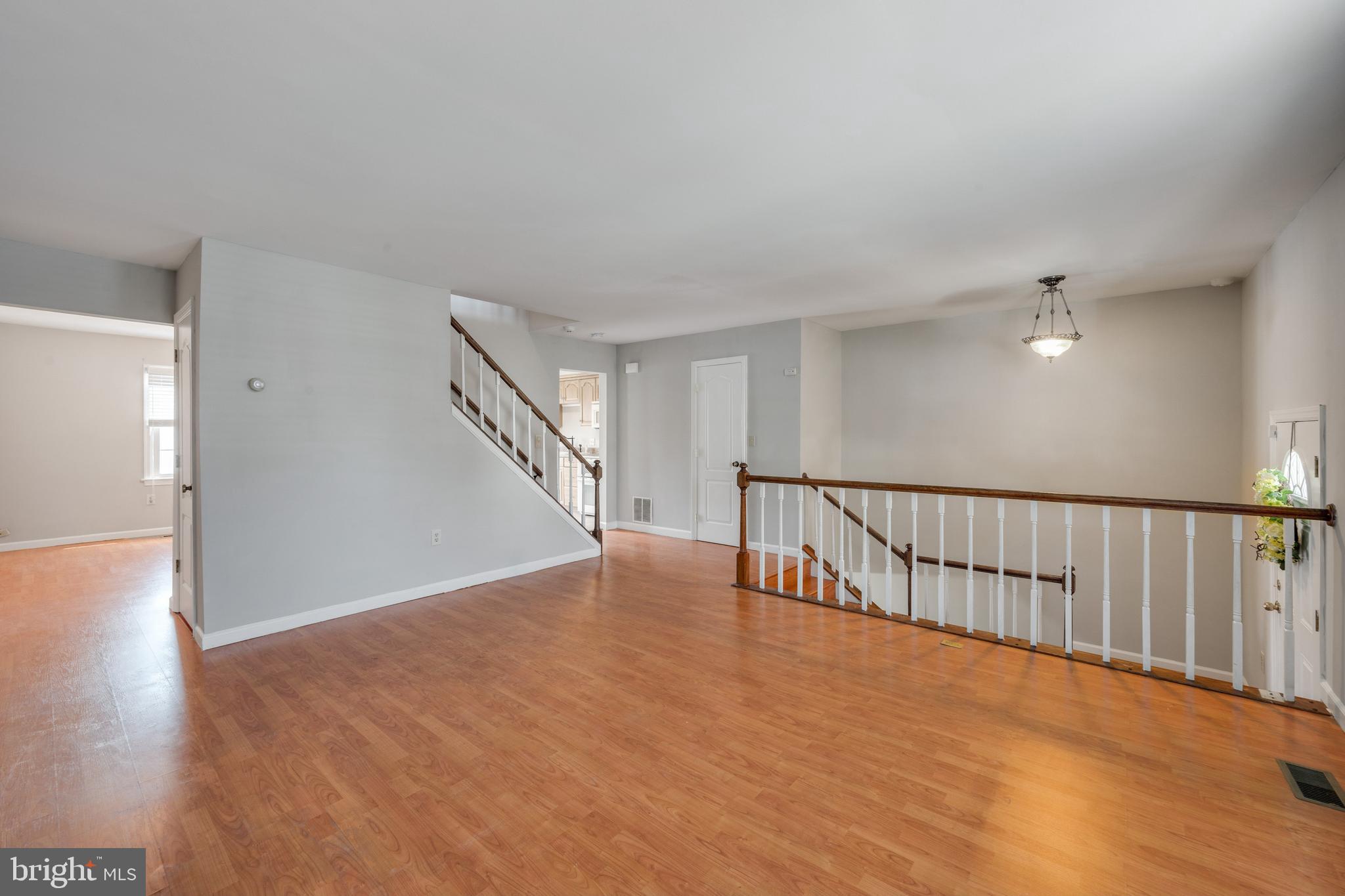 14423 Bakersfield Court Silver Spring, MD 20906 - Photo 5 of 37