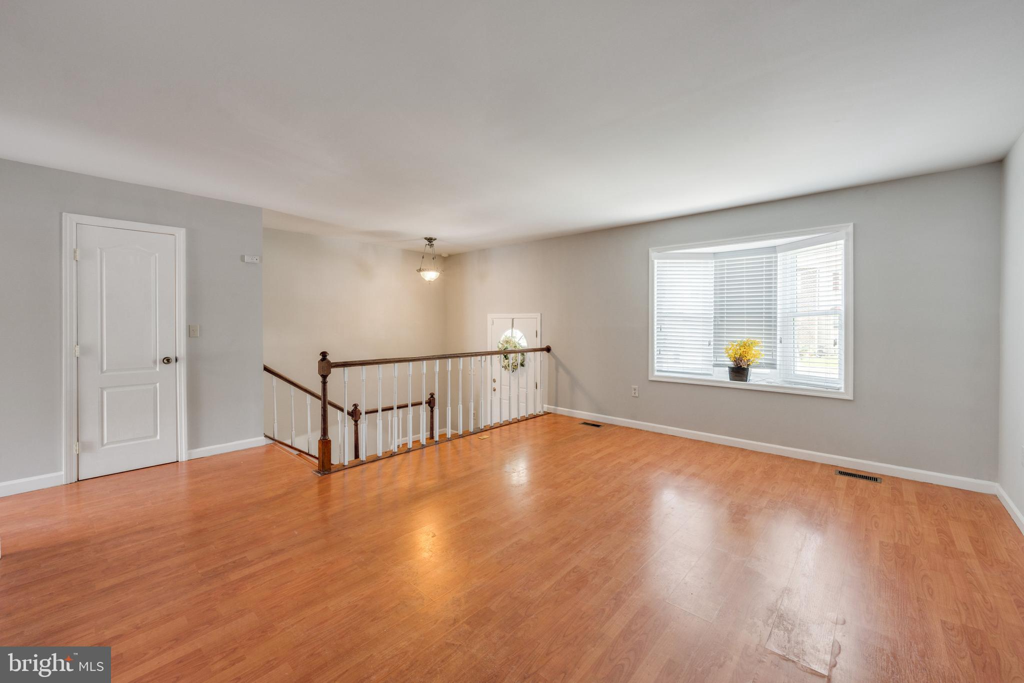14423 Bakersfield Court Silver Spring, MD 20906 - Photo 6 of 37