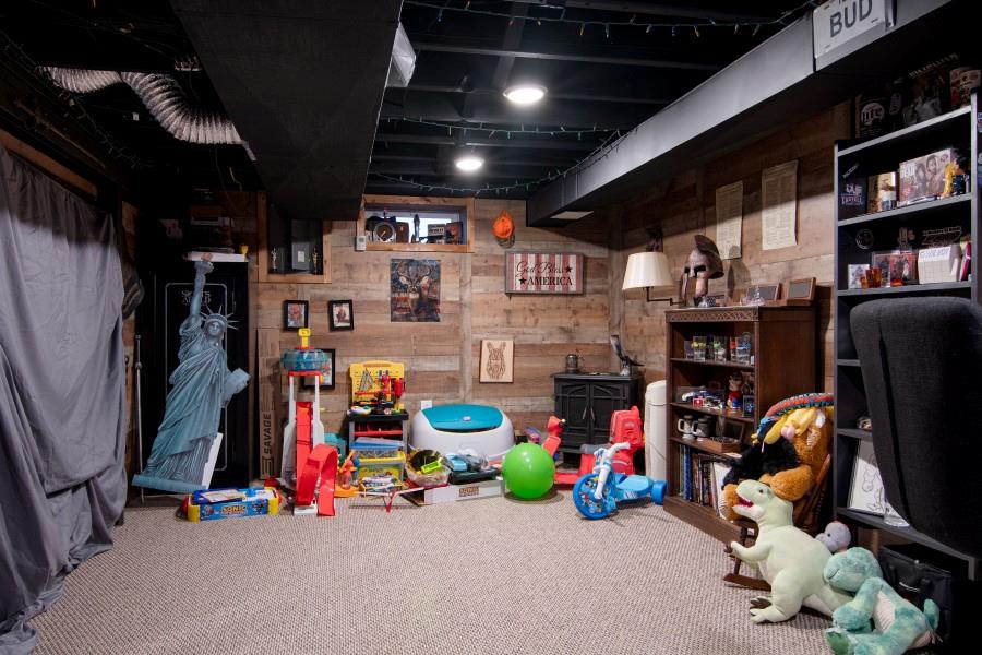 114 Dolphin Drive Butler, PA 16002 - Photo 15 of 25 a view of storage and utility room