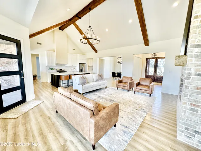 $429,000 | 7211 West 12th Street, Plainview, TX 79072