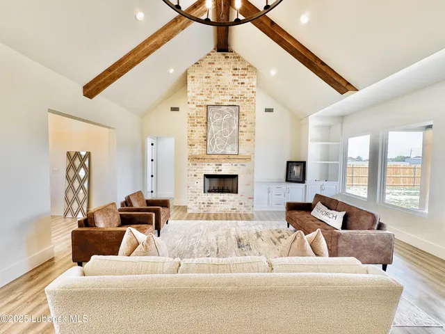 $429,000 | 7211 West 12th Street, Plainview, TX 79072