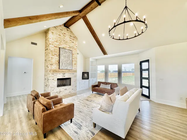 $429,000 | 7211 West 12th Street, Plainview, TX 79072