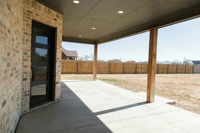 $429,000 | 7211 West 12th Street, Plainview, TX 79072