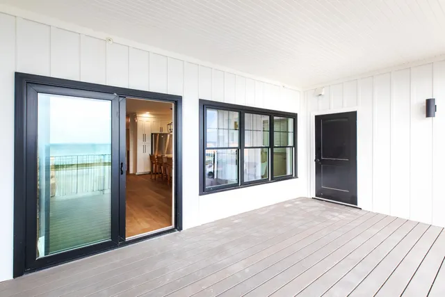 $1,349,000 | 465 Ocean Boulevard, Unit 301, Hampton, NH 03842