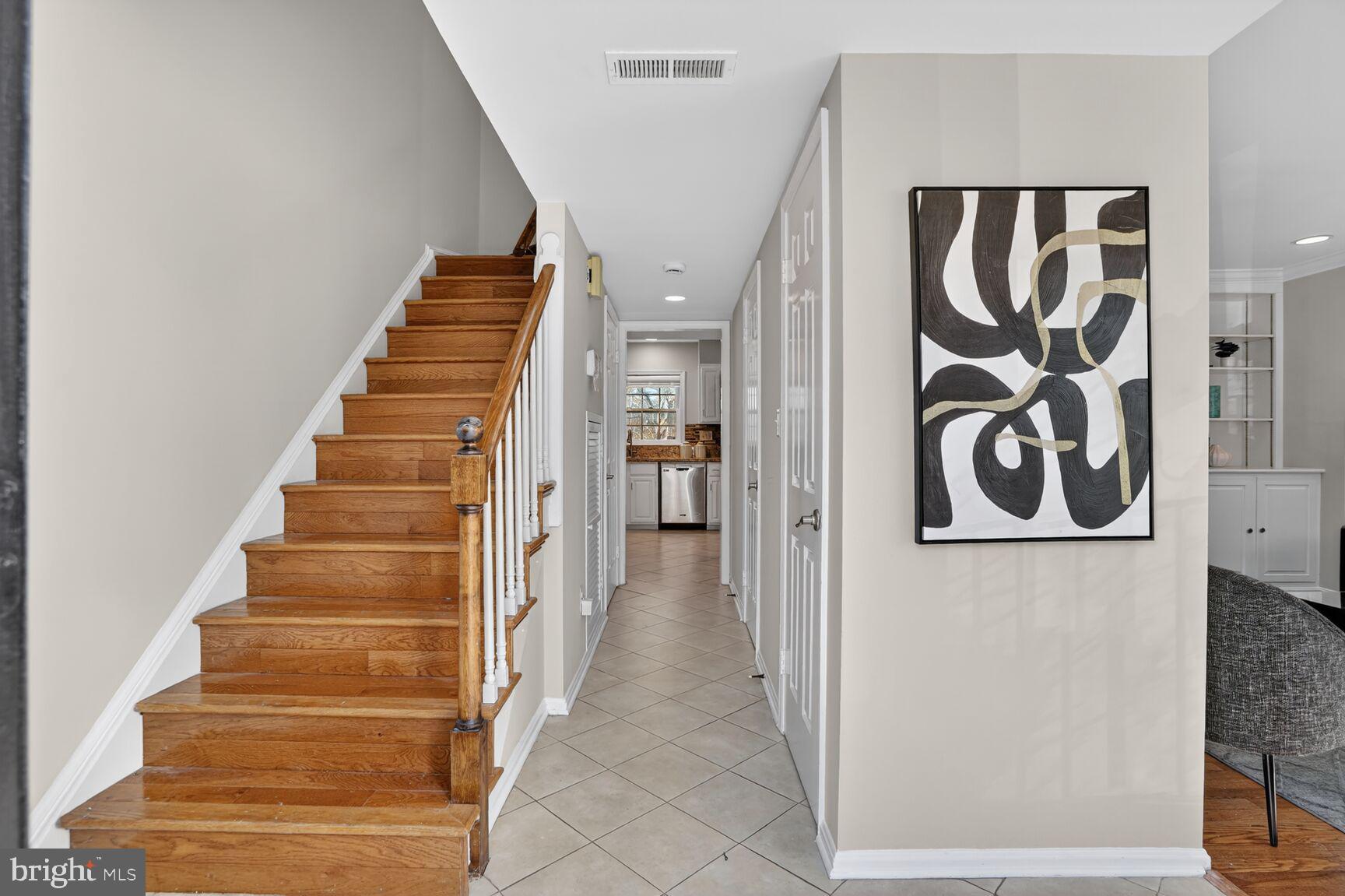 6630 Hillandale Road, Unit 56 Chevy Chase, MD 20815 - Photo 2 of 40 Hallway