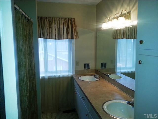 904 Windcrest Road Durham, NC 27713 - Photo 12 of 25 Bathroom