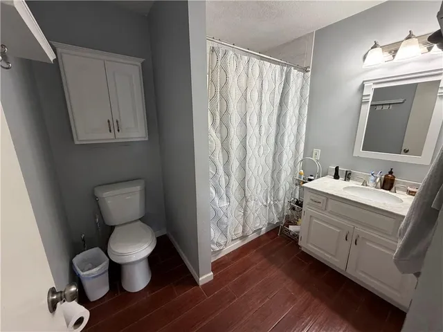 $205,000 | 810 Pine Street, Pleasant Hill, MO 64080