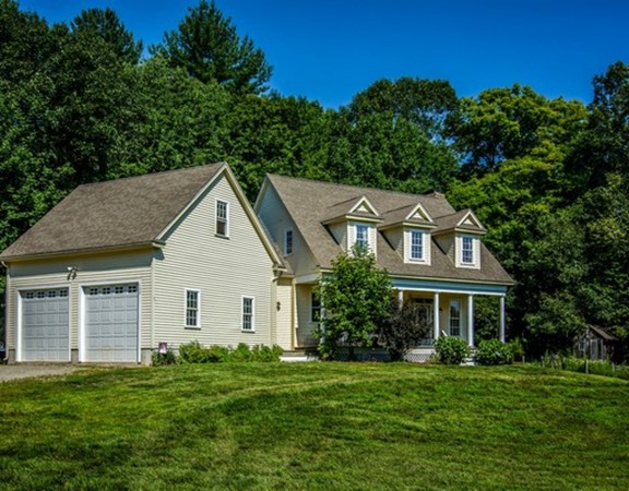 122 Mechanic Street Upton, MA 01568 - Photo 1 of 30 Gallery Image 1