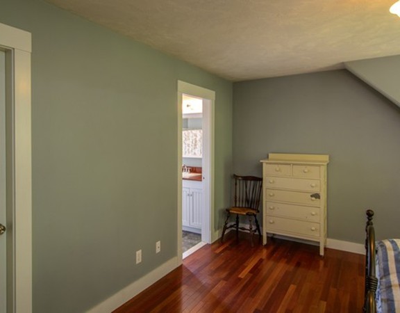 122 Mechanic Street Upton, MA 01568 - Photo 17 of 30 Gallery Image 17