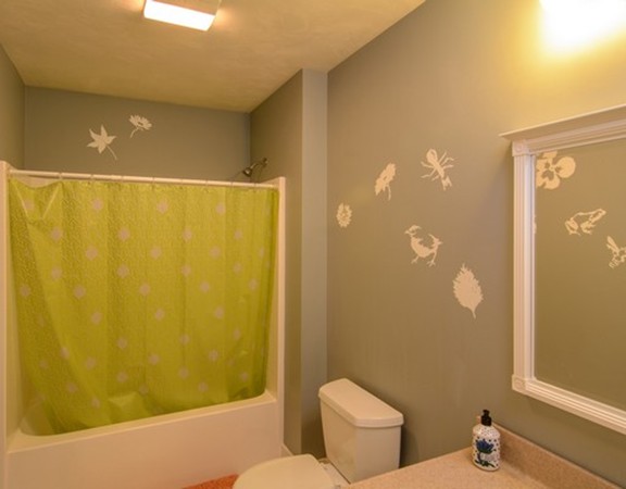 122 Mechanic Street Upton, MA 01568 - Photo 22 of 30 Gallery Image 22