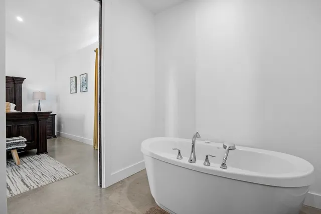 $7,498,000 | 146 Pehl Farm Lane, Fredericksburg, TX 78624