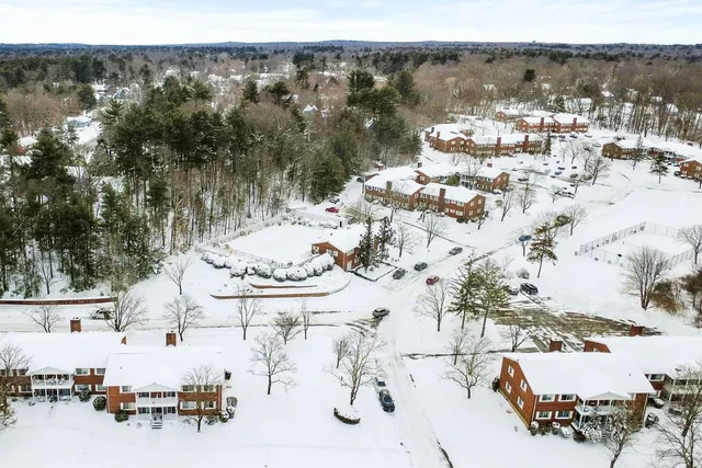 $349,000 | 25 Bayberry Drive, Unit 1, Sharon, MA 02067