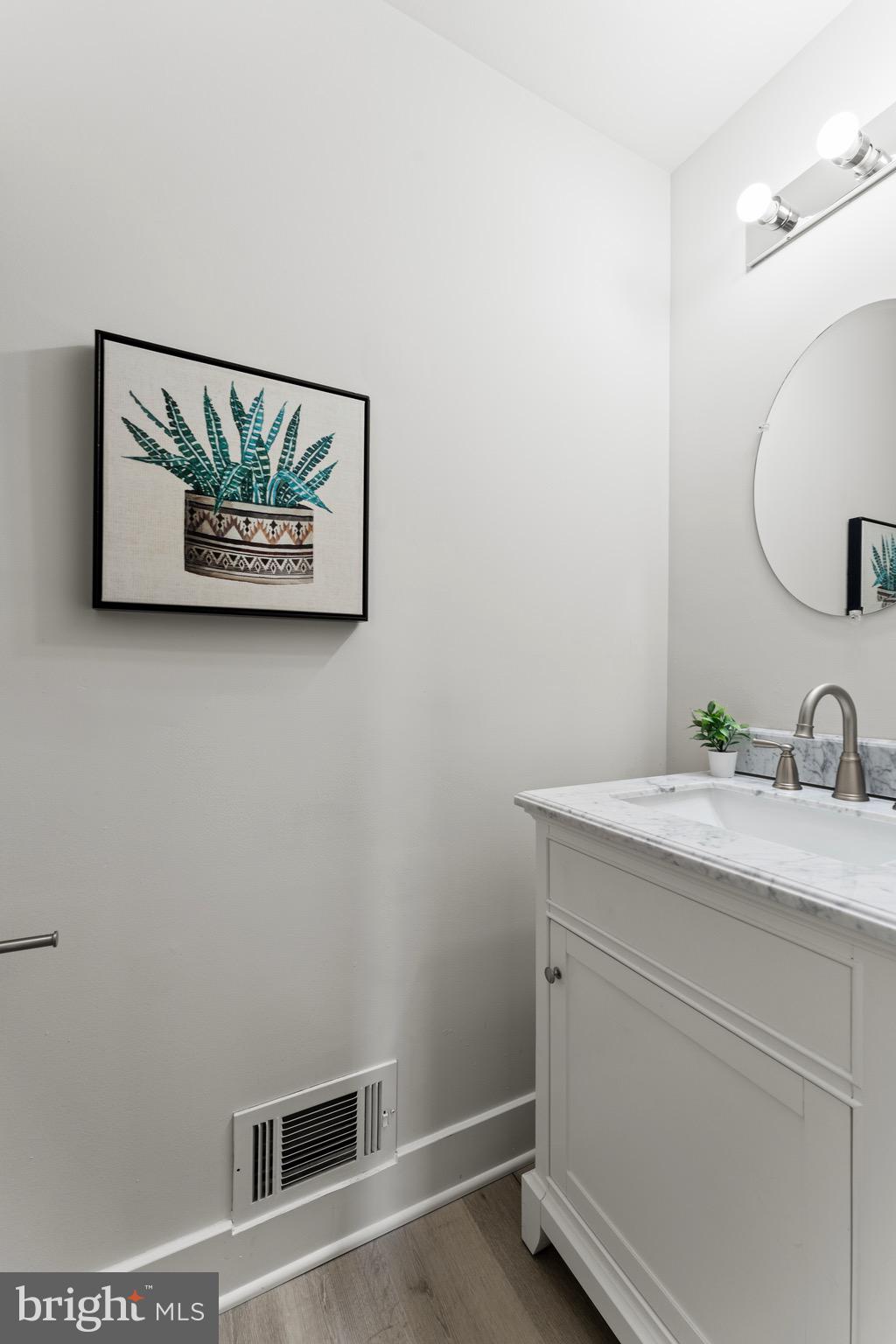 2915 North Rolling Road Windsor Mill, MD 21244 - Photo 4 of 43