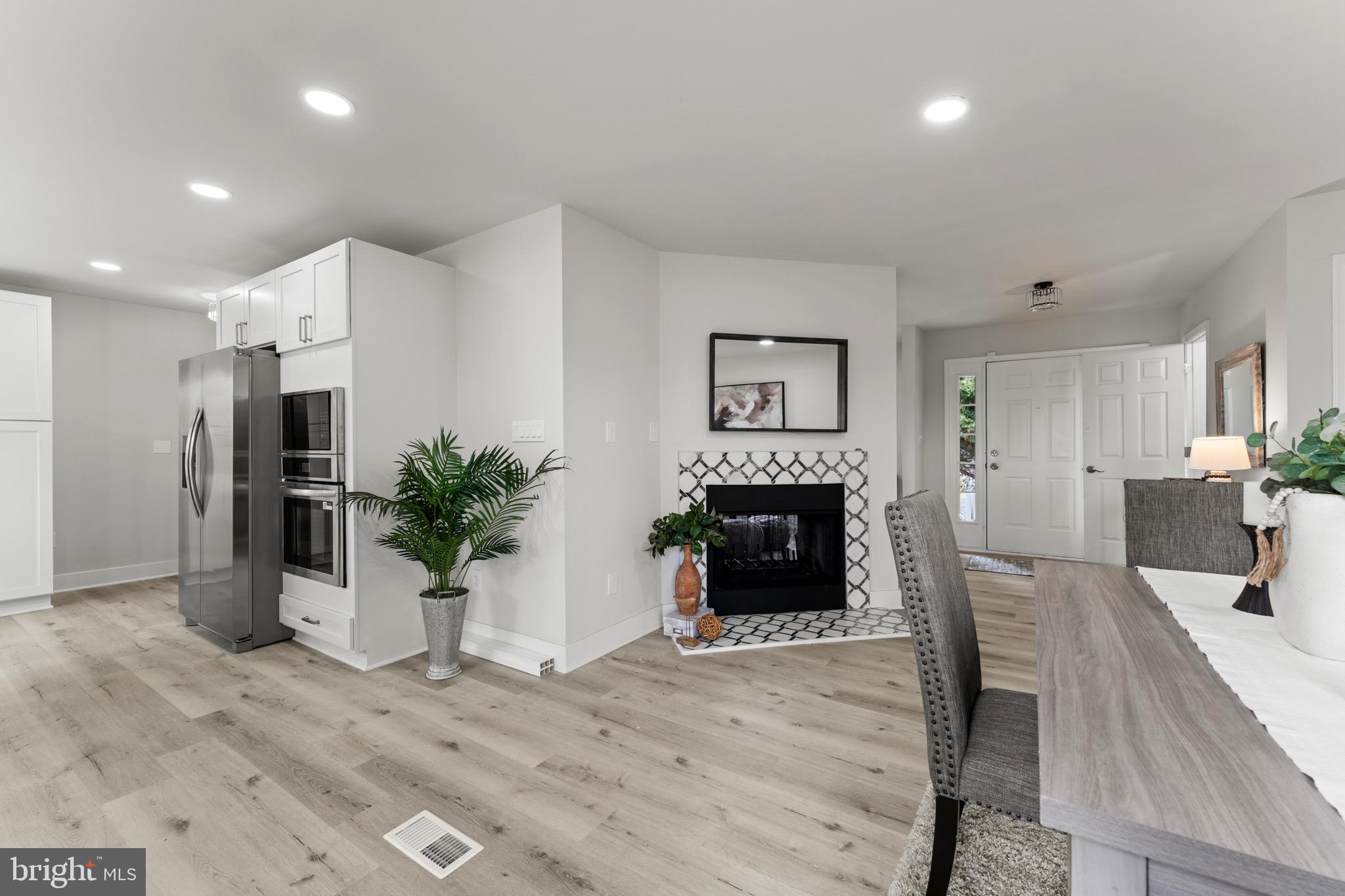 2915 North Rolling Road Windsor Mill, MD 21244 - Photo 10 of 43