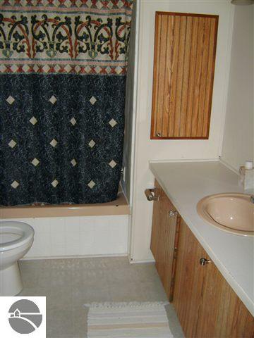 7970 Cram Road Williamsburg, MI 49690 - Photo 20 of 25 1737354-19.JPG