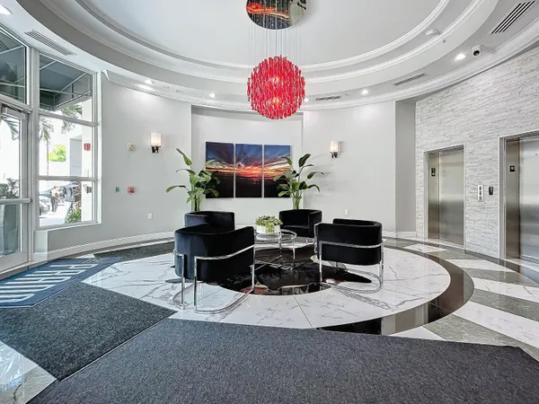 $4,000 | 600 South Dixie Highway, Unit 630, West Palm Beach, FL 33401