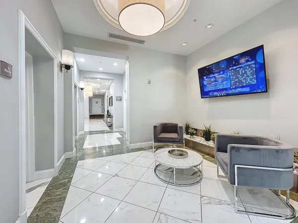 $4,000 | 600 South Dixie Highway, Unit 630, West Palm Beach, FL 33401