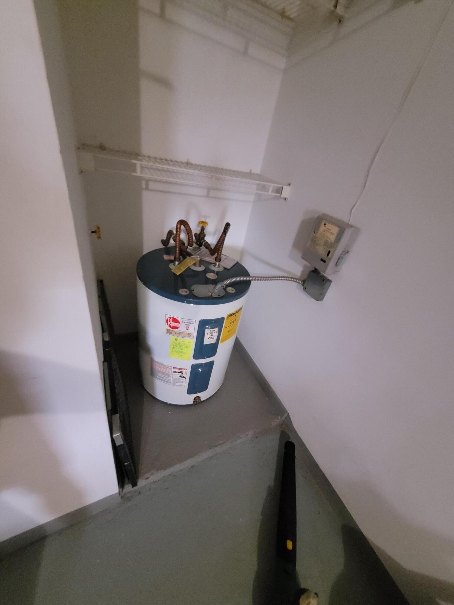 8065 Springtree Road Boca Raton, FL 33496 - Photo 26 of 52 20230204_111354