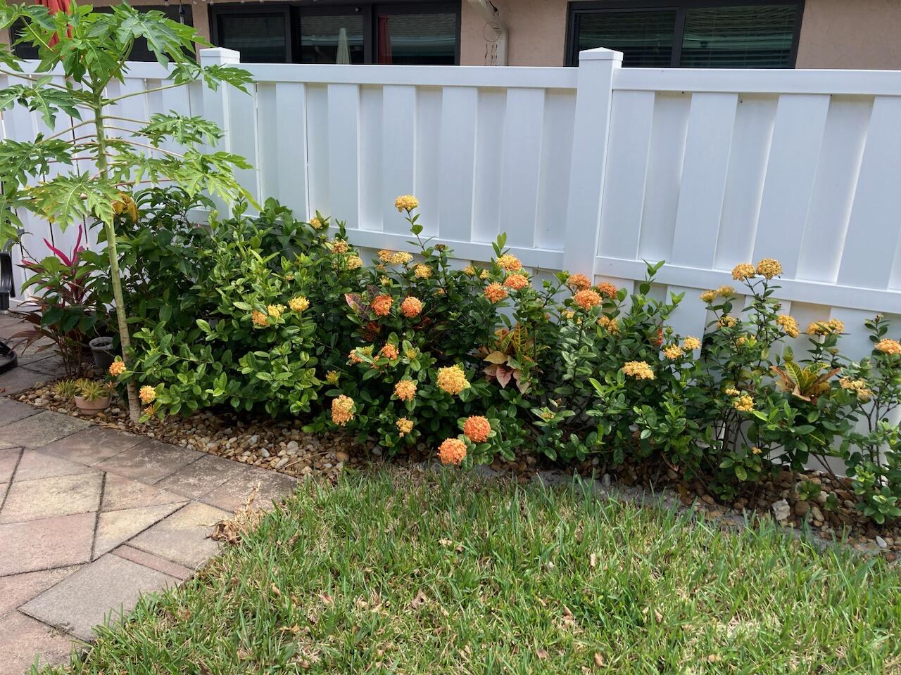 8065 Springtree Road Boca Raton, FL 33496 - Photo 3 of 52 IMG_0387