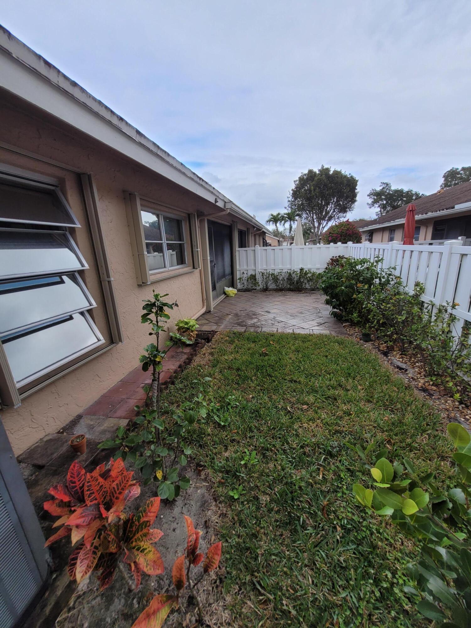 8065 Springtree Road Boca Raton, FL 33496 - Photo 31 of 52 20230204_111108