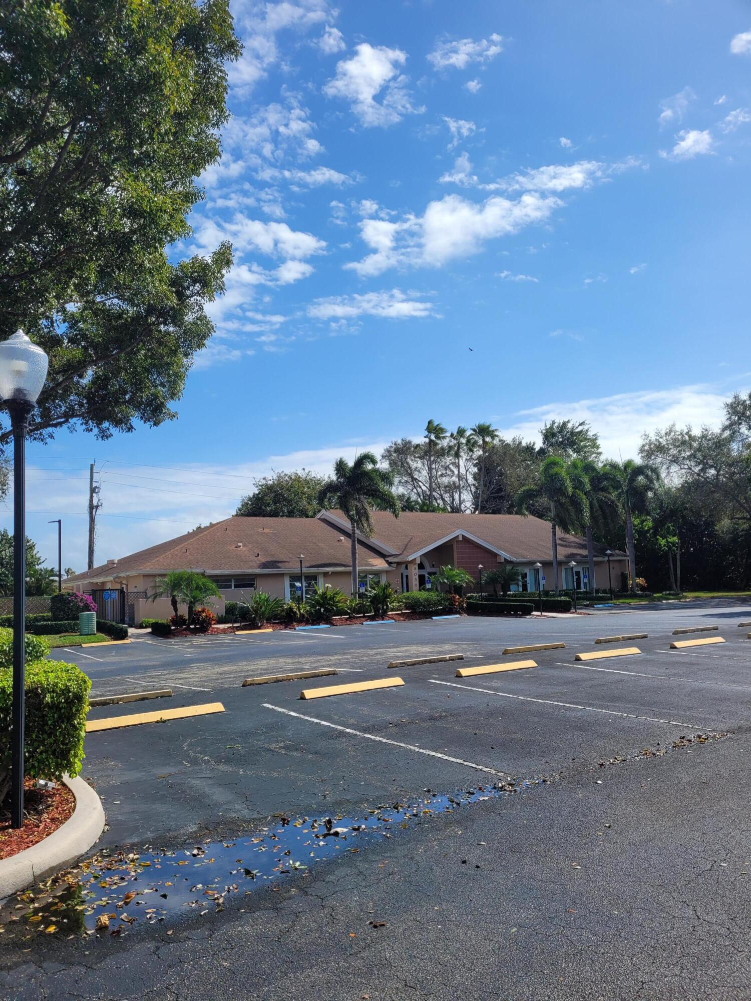 8065 Springtree Road Boca Raton, FL 33496 - Photo 33 of 52 20230204_122948