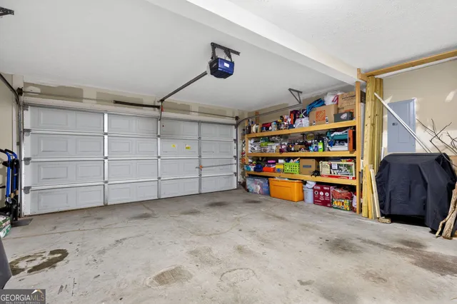 a view of a storage & utility room